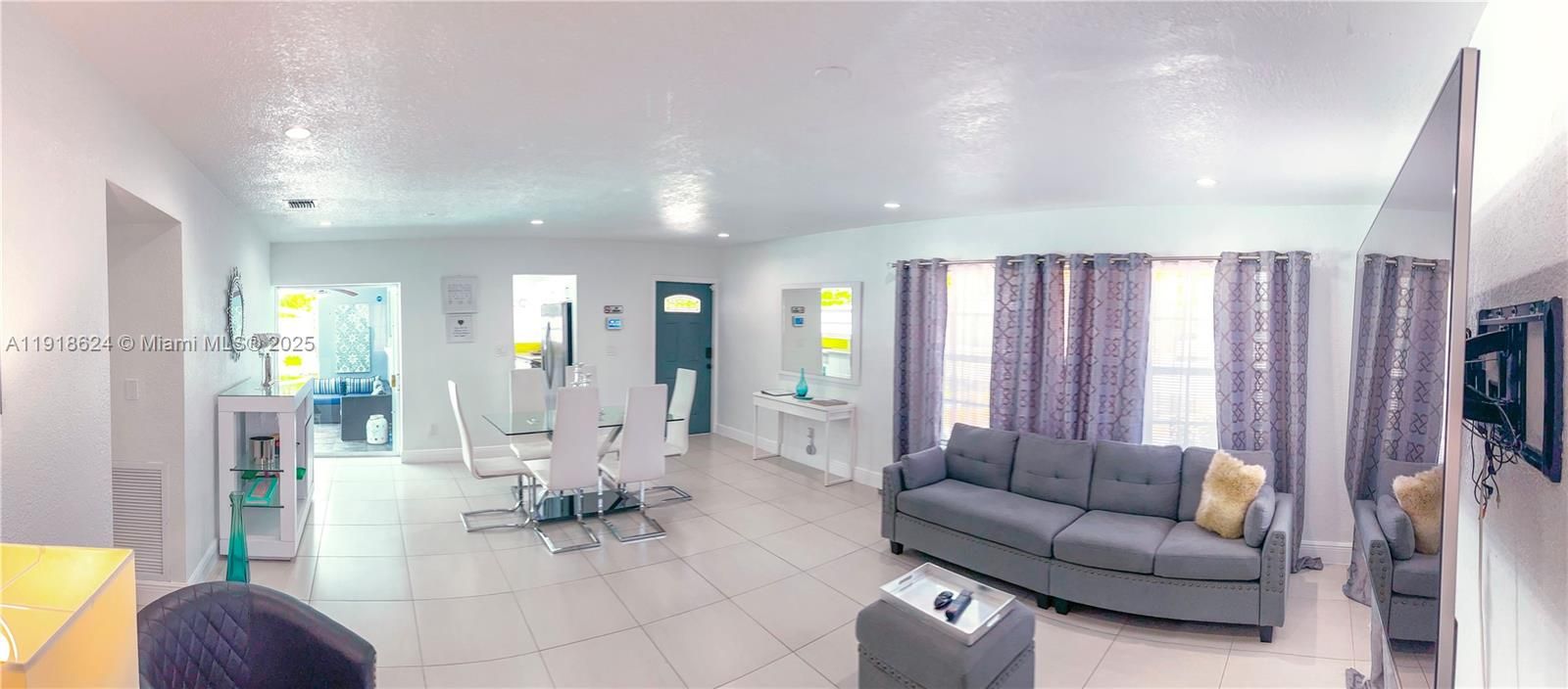 For Rent: $3,800 (3 beds, 2 baths, 1300 Square Feet)