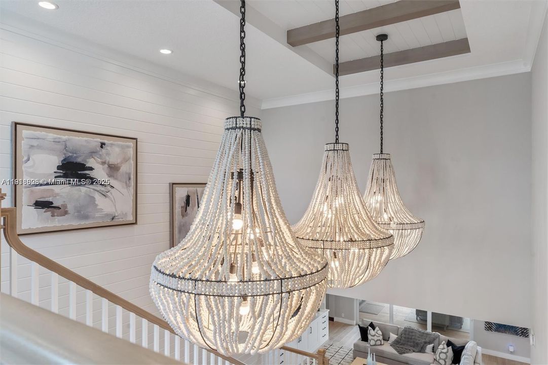 En Venta: $1,995,000 (5 camas, 3 baños, 3718 Pies cuadrados)