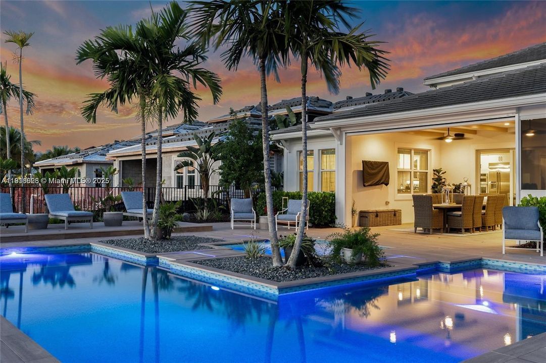 En Venta: $1,995,000 (5 camas, 3 baños, 3718 Pies cuadrados)