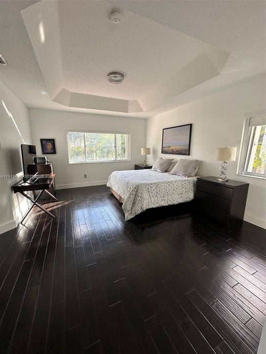 For Sale: $1,450,000 (4 beds, 3 baths, 2452 Square Feet)