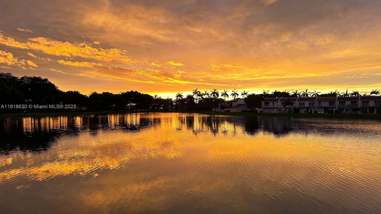 For Sale: $1,450,000 (4 beds, 3 baths, 2452 Square Feet)