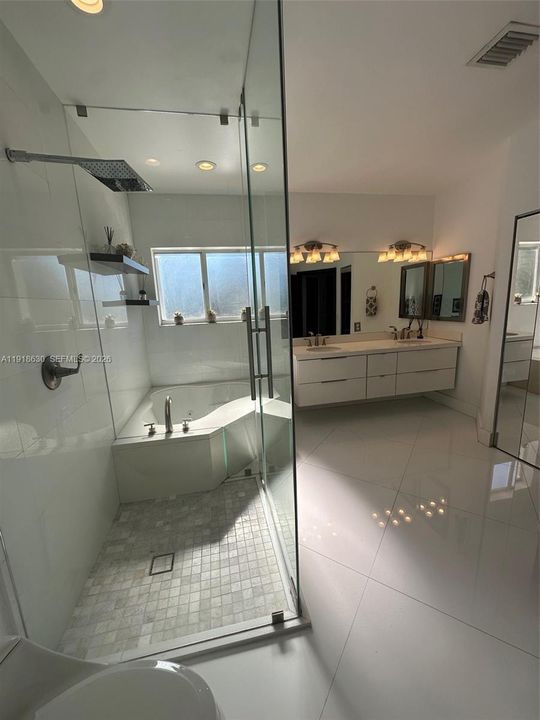 For Sale: $1,450,000 (4 beds, 3 baths, 2452 Square Feet)