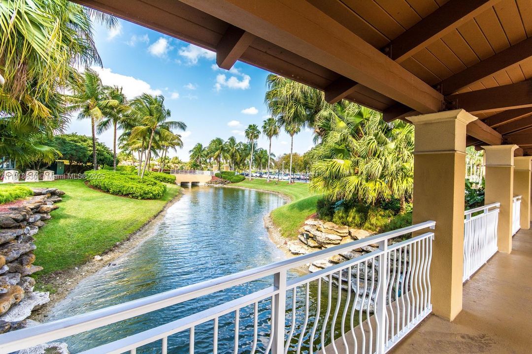 For Sale: $1,450,000 (4 beds, 3 baths, 2452 Square Feet)