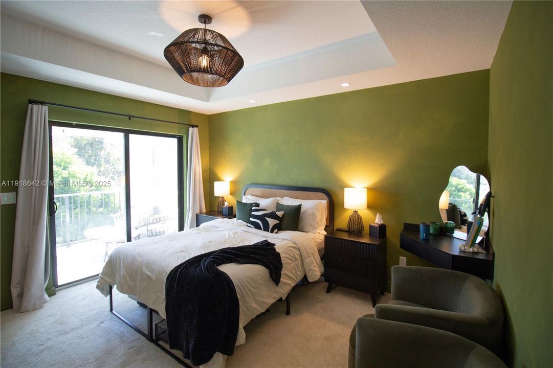 For Sale: $580,000 (3 beds, 2 baths, 1455 Square Feet)