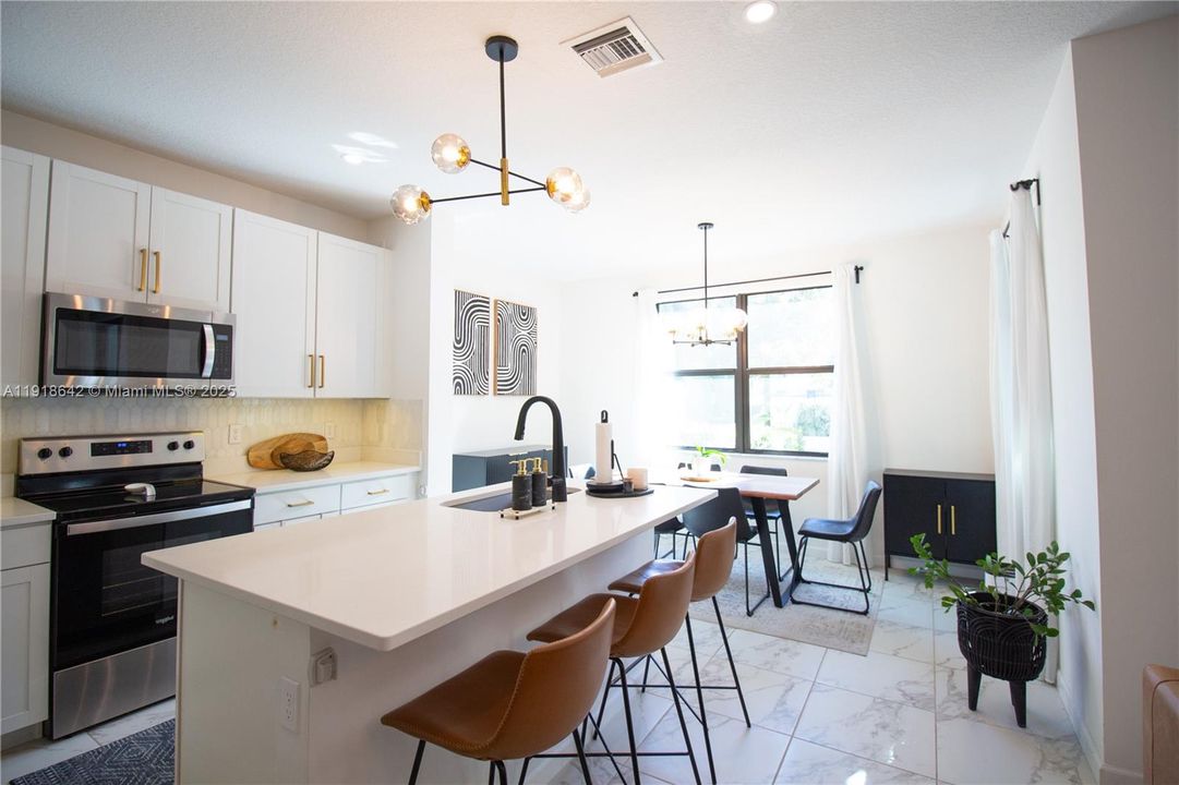 For Sale: $580,000 (3 beds, 2 baths, 1455 Square Feet)