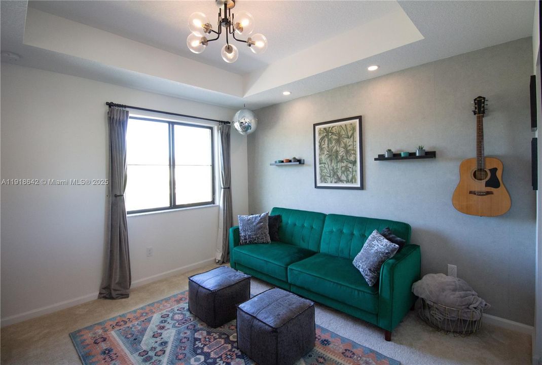 For Sale: $580,000 (3 beds, 2 baths, 1455 Square Feet)