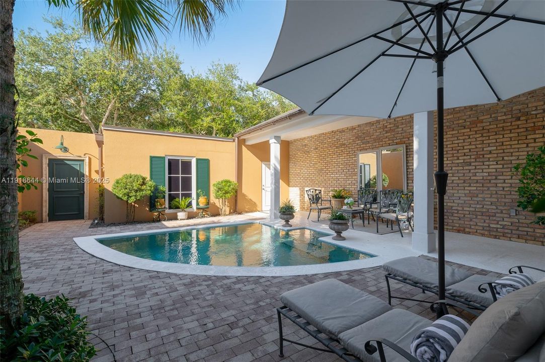 В аренду: $20,000 (3 спален, 2 ванн, 2100 Квадратных фут)