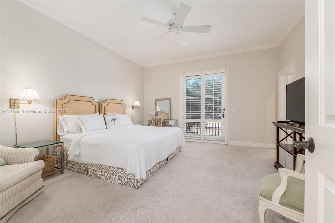 В аренду: $20,000 (3 спален, 2 ванн, 2100 Квадратных фут)