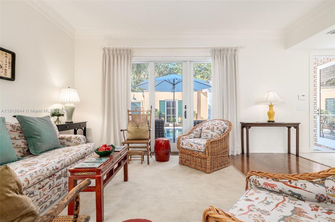 В аренду: $20,000 (3 спален, 2 ванн, 2100 Квадратных фут)