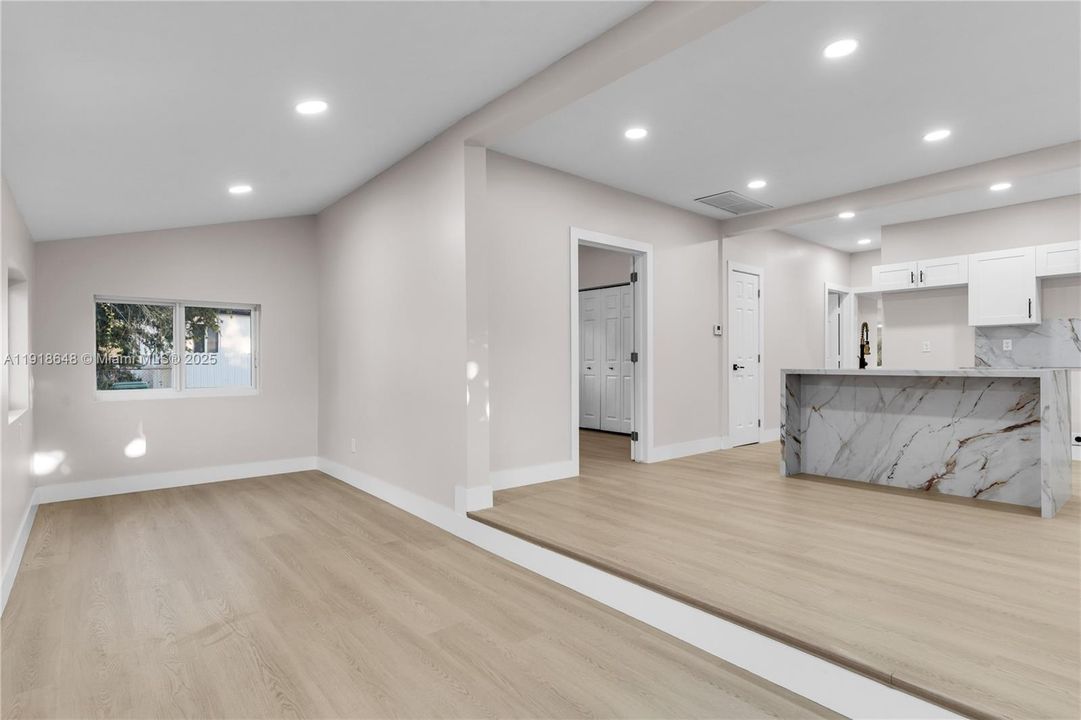 For Sale: $700,000 (8 beds, 4 baths, 0 Square Feet)