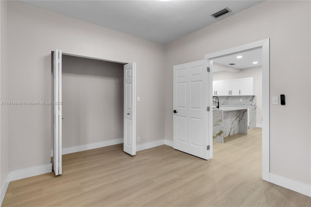 For Sale: $700,000 (8 beds, 4 baths, 0 Square Feet)