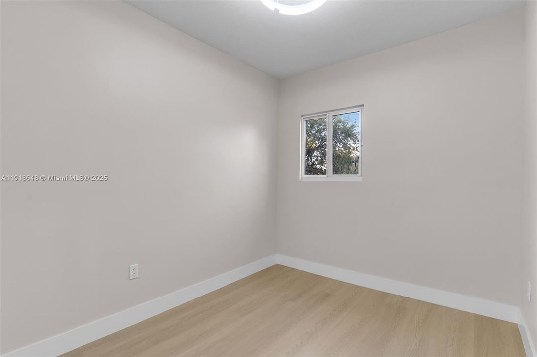 For Sale: $700,000 (8 beds, 4 baths, 0 Square Feet)