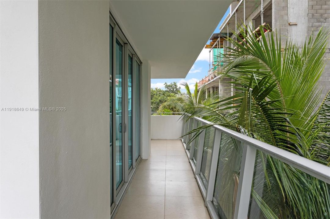 На продажу: $798,500 (3 спален, 2 ванн, 1972 Квадратных фут)