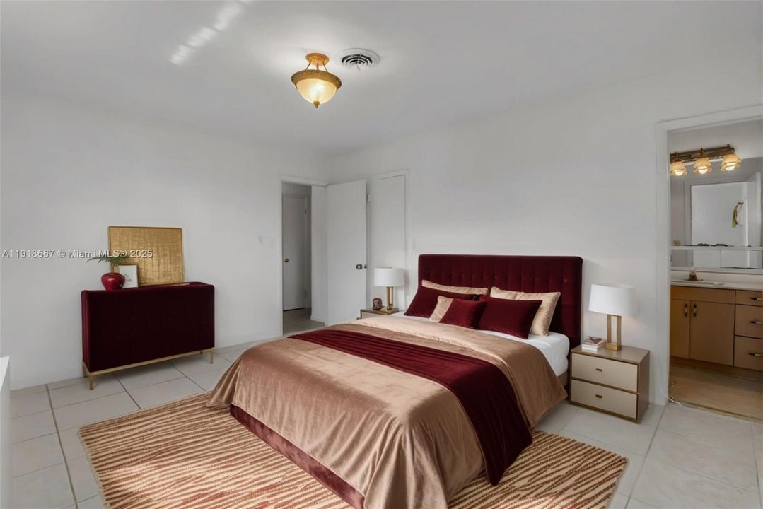 En Venta: $679,000 (3 camas, 2 baños, 1870 Pies cuadrados)