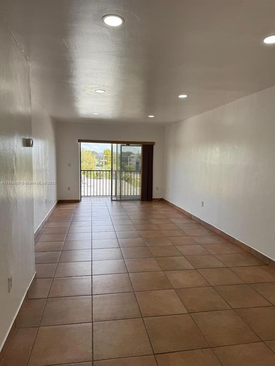 En Renta: $2,550 (2 camas, 2 baños, 998 Pies cuadrados)