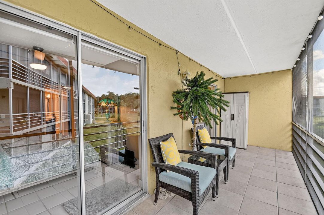 Screened Balcony