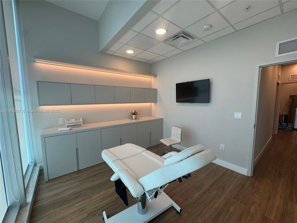 For Sale: $1,320,000 (0 beds, 0 baths, 0 Square Feet)