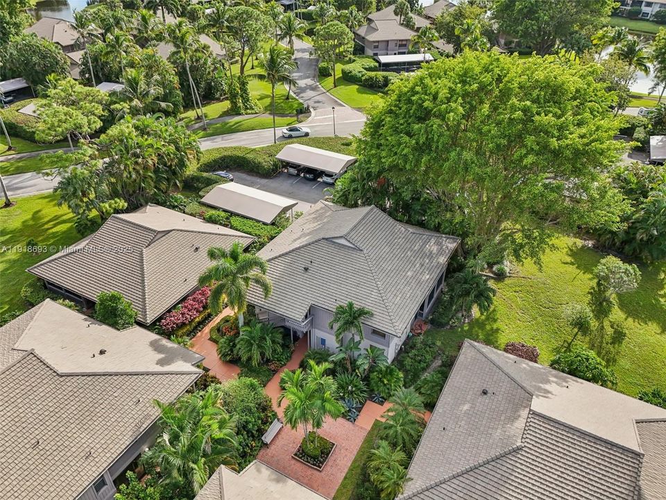 En Venta: $645,000 (2 camas, 2 baños, 1271 Pies cuadrados)