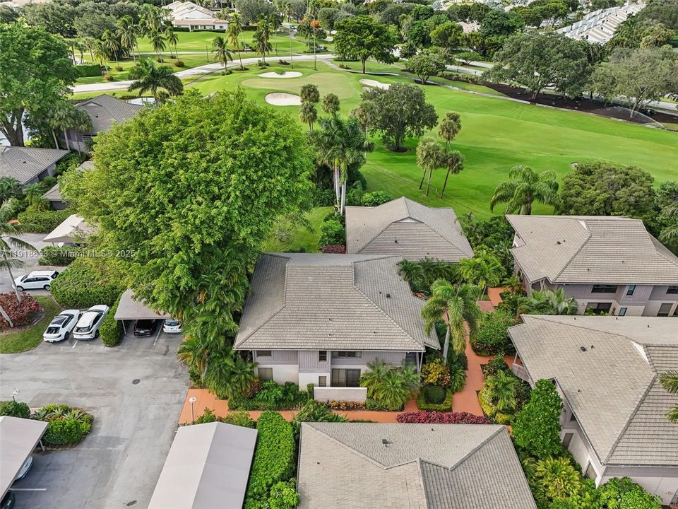 En Venta: $645,000 (2 camas, 2 baños, 1271 Pies cuadrados)