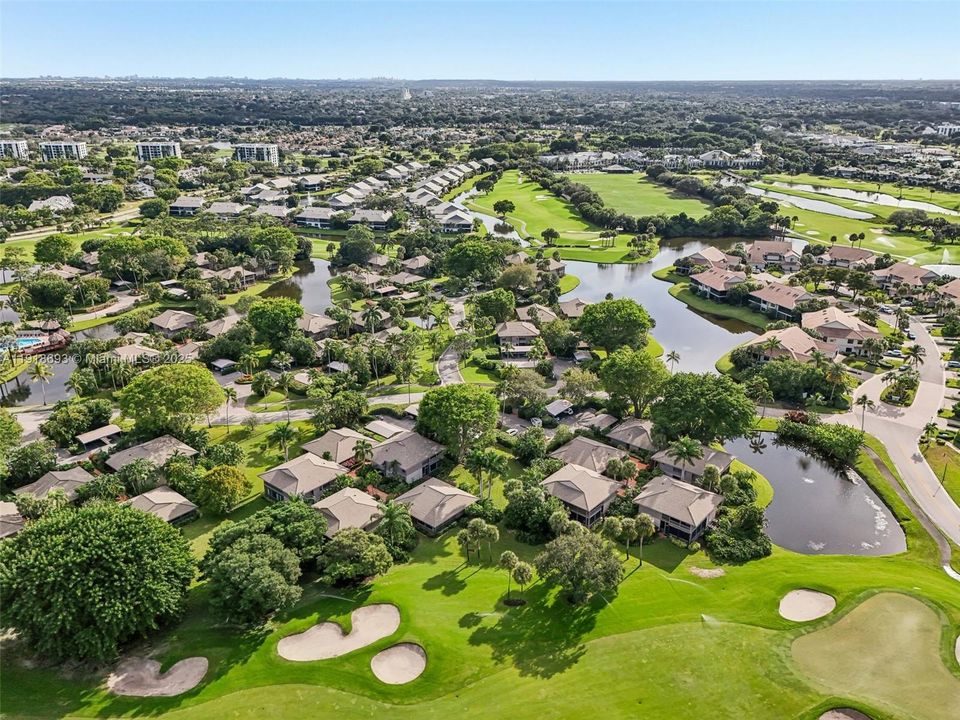 En Venta: $645,000 (2 camas, 2 baños, 1271 Pies cuadrados)