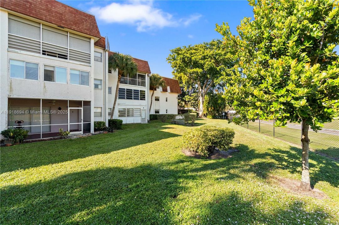 Backview of Unit A104