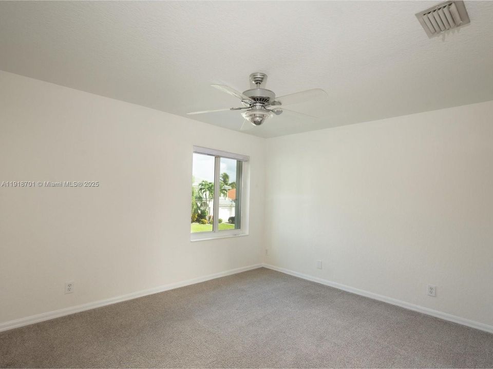 For Rent: $4,200 (4 beds, 3 baths, 3140 Square Feet)