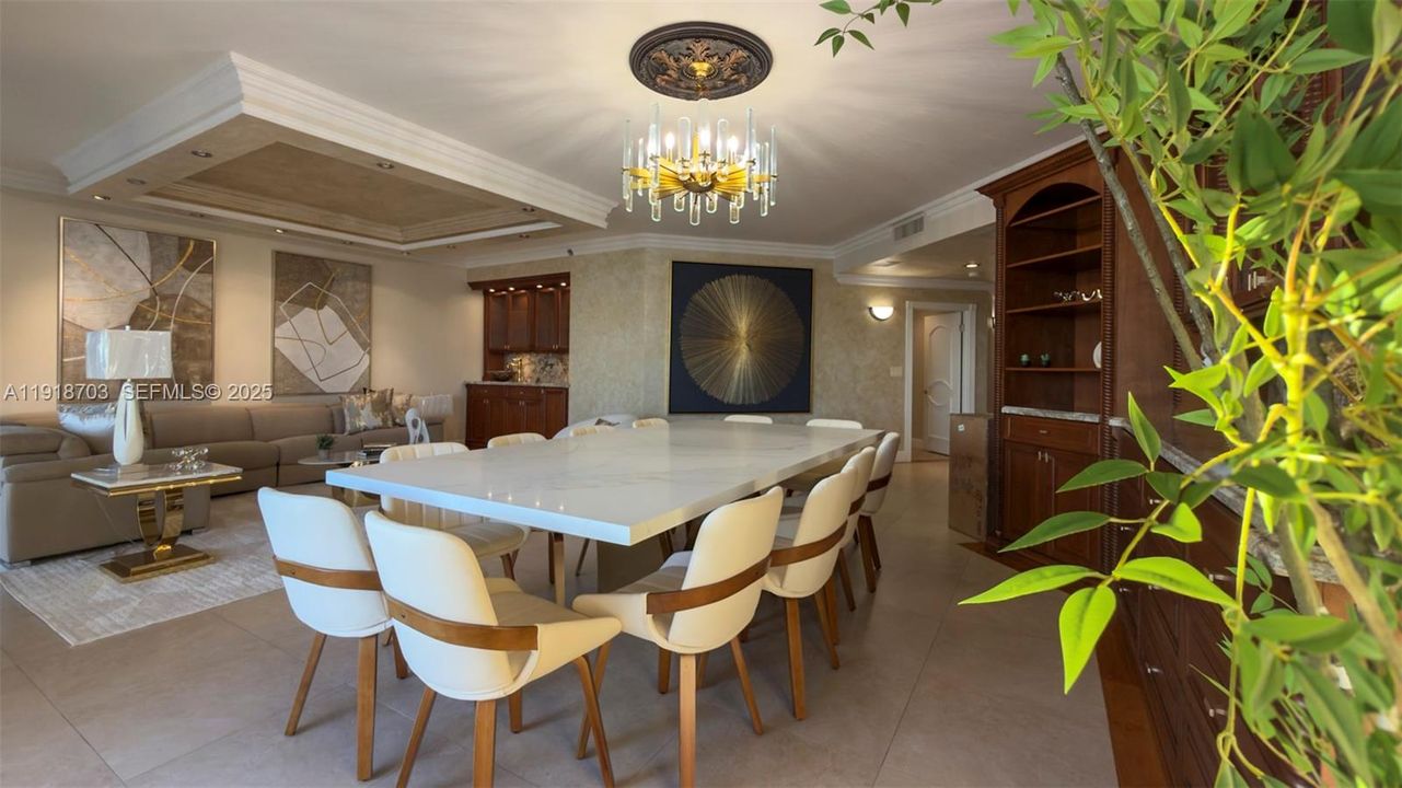 For Sale: $1,490,000 (3 beds, 3 baths, 2560 Square Feet)