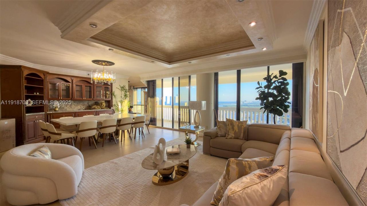 For Sale: $1,490,000 (3 beds, 3 baths, 2560 Square Feet)