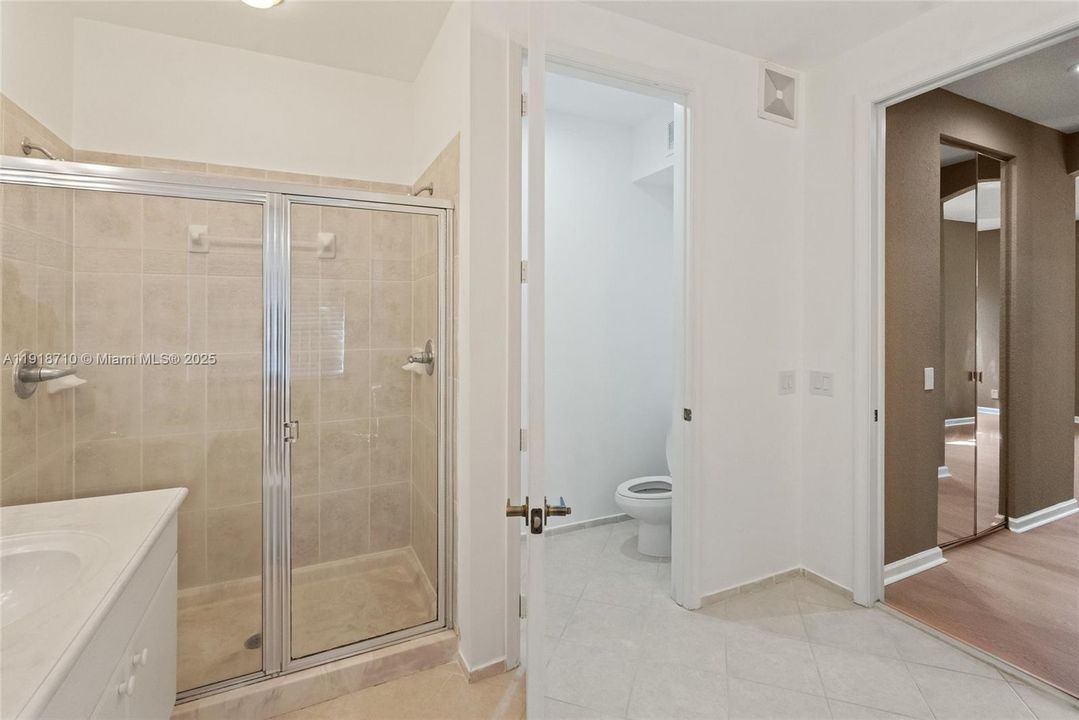 For Rent: $4,800 (3 beds, 2 baths, 2290 Square Feet)