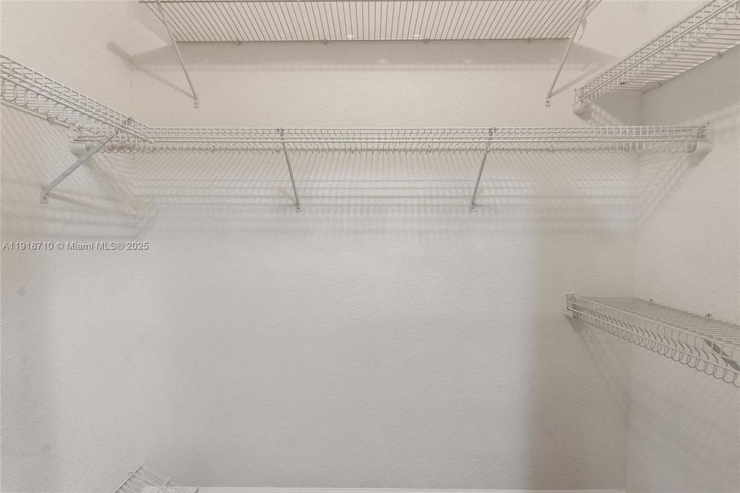 For Rent: $4,800 (3 beds, 2 baths, 2290 Square Feet)