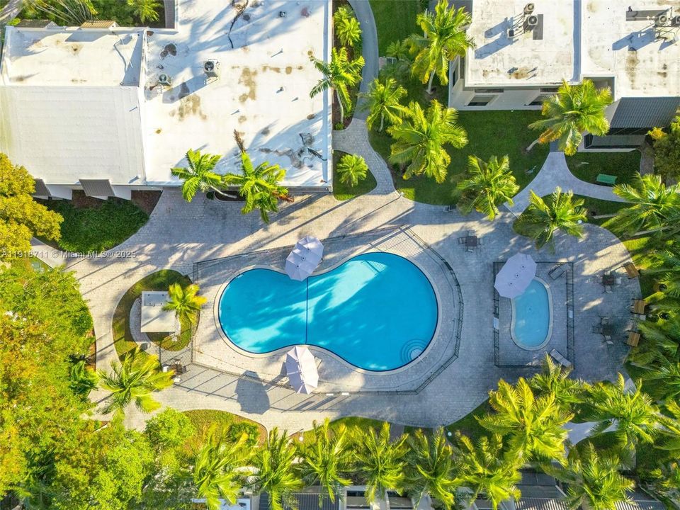 В аренду: $2,100 (1 спален, 1 ванн, 0 Квадратных фут)