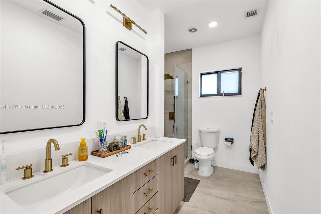 Active With Contract: $5,400 (4 beds, 3 baths, 2162 Square Feet)