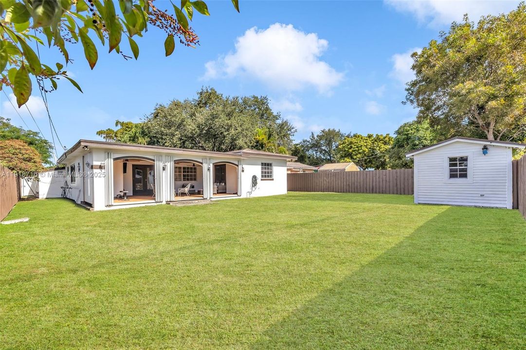 Active With Contract: $5,400 (4 beds, 3 baths, 2162 Square Feet)