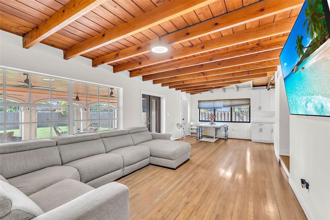 Active With Contract: $5,400 (4 beds, 3 baths, 2162 Square Feet)