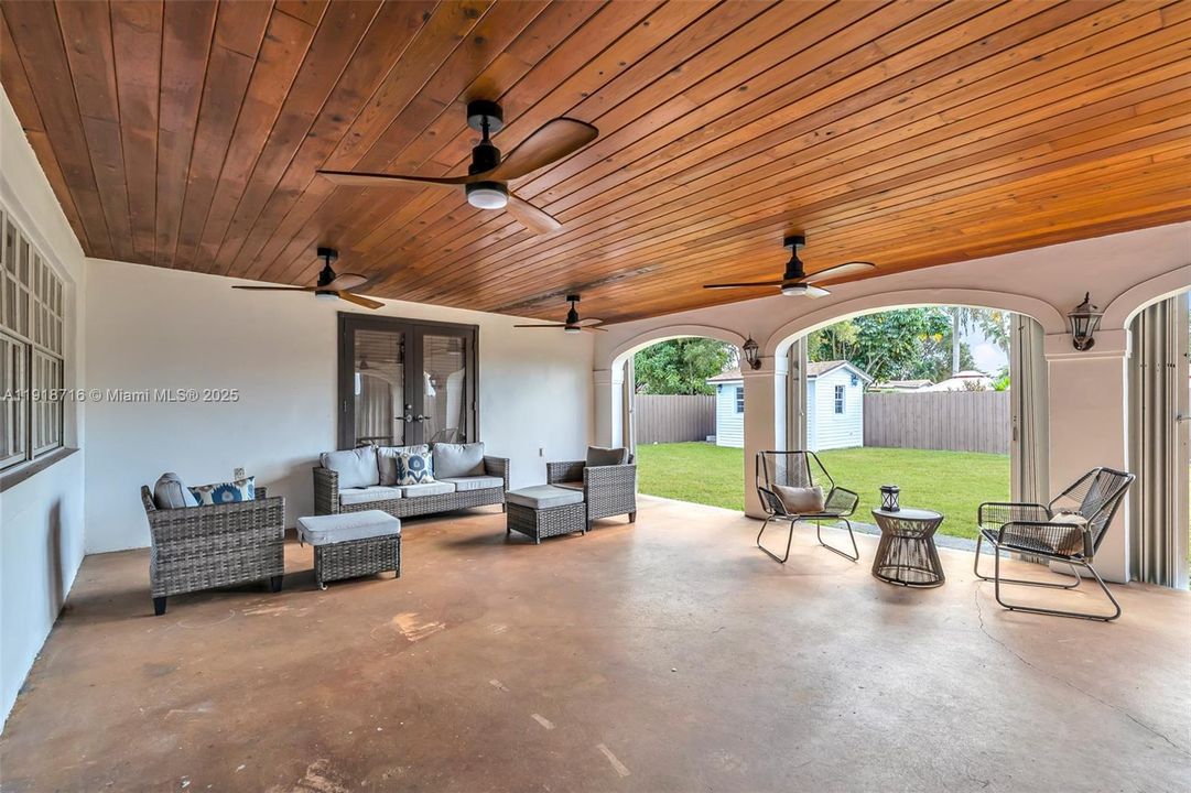 Active With Contract: $5,400 (4 beds, 3 baths, 2162 Square Feet)