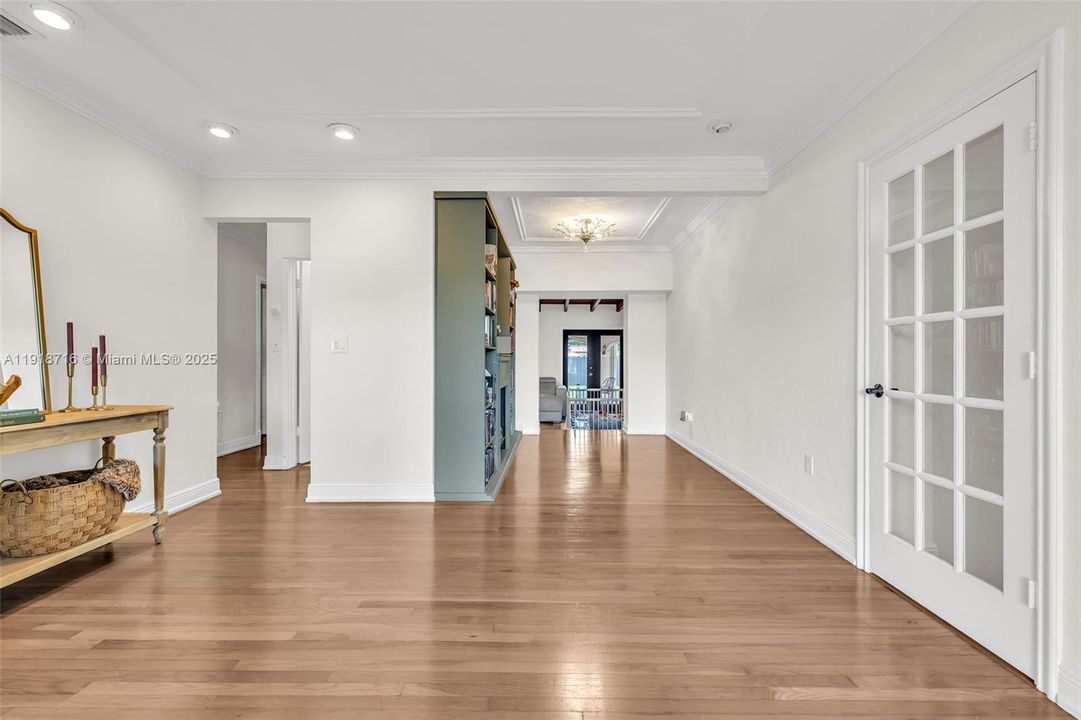 Active With Contract: $5,400 (4 beds, 3 baths, 2162 Square Feet)