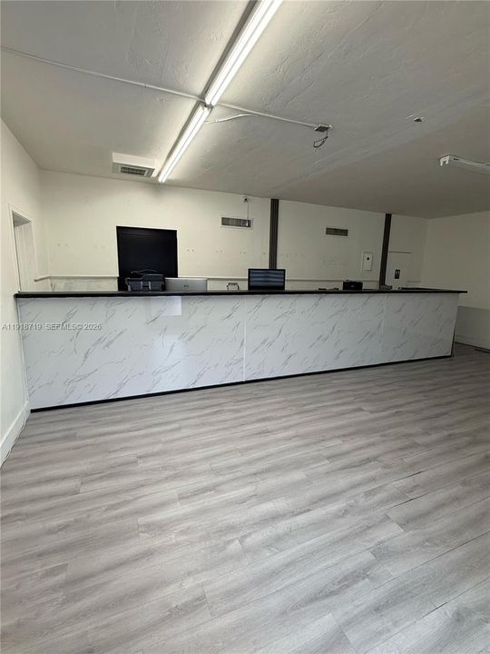 出租: $6,000 (0 贝兹, 0 浴室, 0 平方英尺)