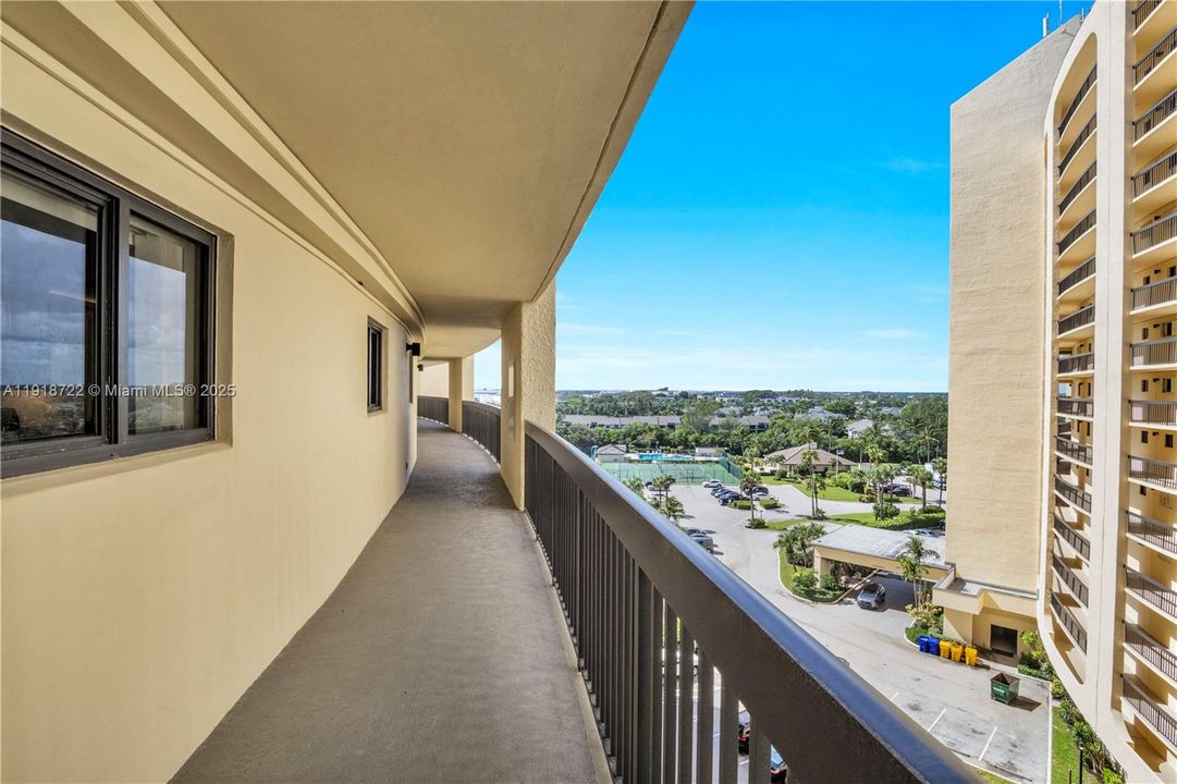 For Rent: $8,500 (2 beds, 2 baths, 1170 Square Feet)