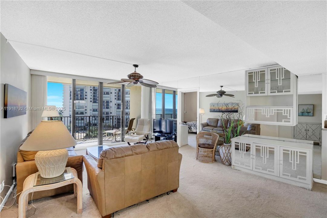 For Rent: $8,500 (2 beds, 2 baths, 1170 Square Feet)