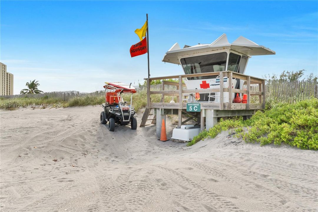 For Rent: $8,500 (2 beds, 2 baths, 1170 Square Feet)