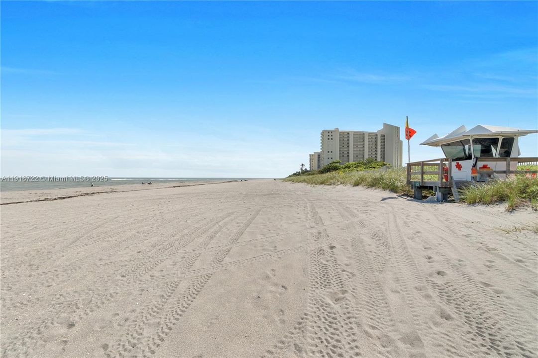 For Rent: $8,500 (2 beds, 2 baths, 1170 Square Feet)