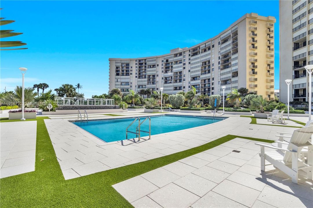 For Rent: $8,500 (2 beds, 2 baths, 1170 Square Feet)