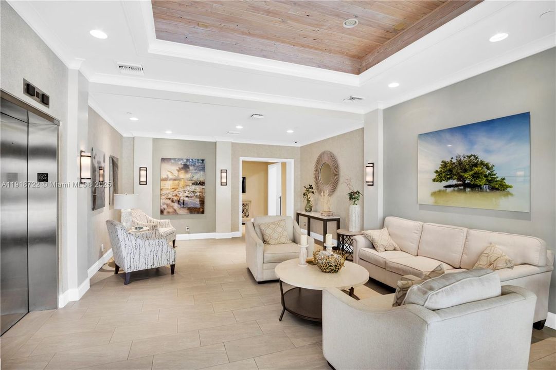 For Rent: $8,500 (2 beds, 2 baths, 1170 Square Feet)