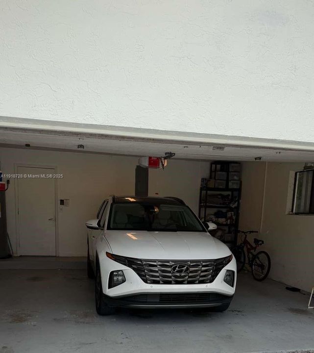 For Sale: $589,000 (3 beds, 2 baths, 2584 Square Feet)