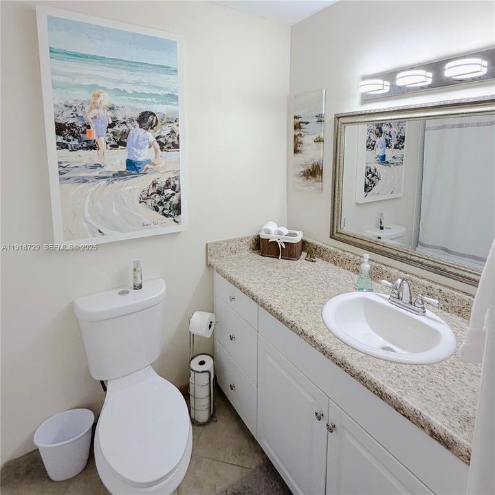 Guest/Second Bathroom