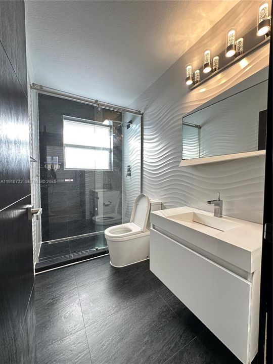 For Sale: $1,100,000 (4 beds, 2 baths, 2138 Square Feet)