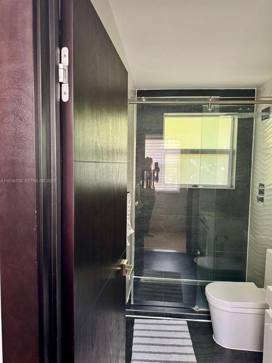 For Sale: $1,100,000 (4 beds, 2 baths, 2138 Square Feet)