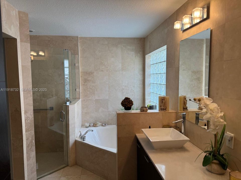 For Sale: $1,100,000 (4 beds, 2 baths, 2138 Square Feet)