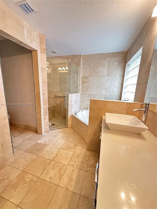 For Sale: $1,100,000 (4 beds, 2 baths, 2138 Square Feet)