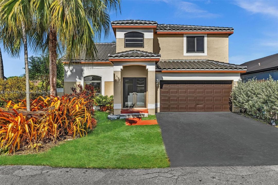 Active With Contract: $579,997 (4 beds, 2 baths, 2050 Square Feet)